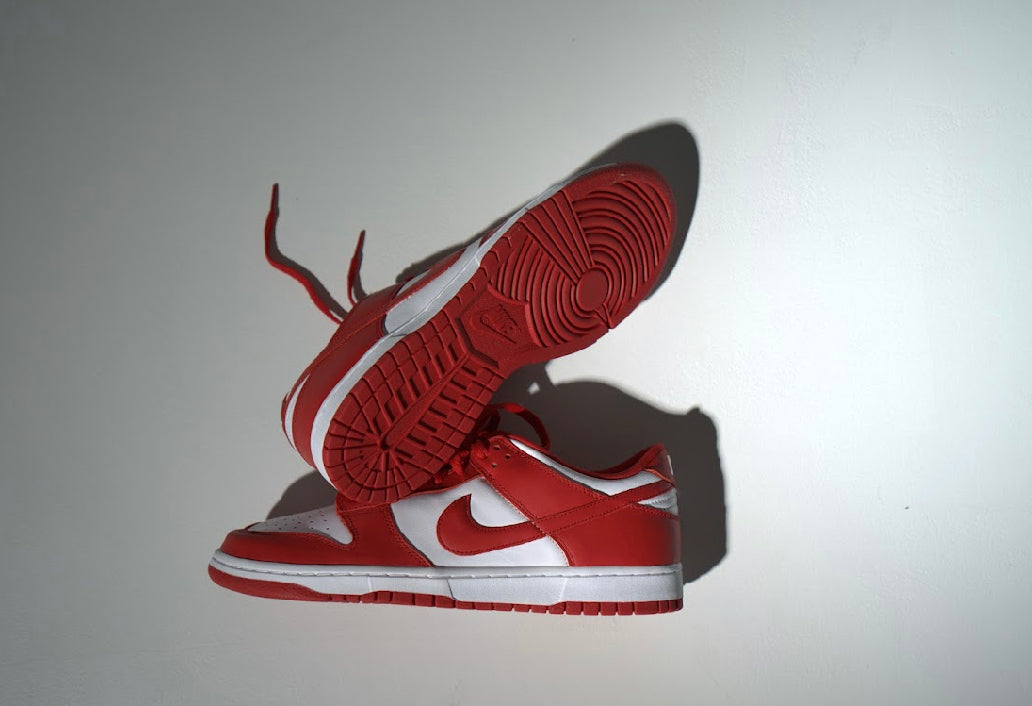 Nike Dunk Low „University Red“