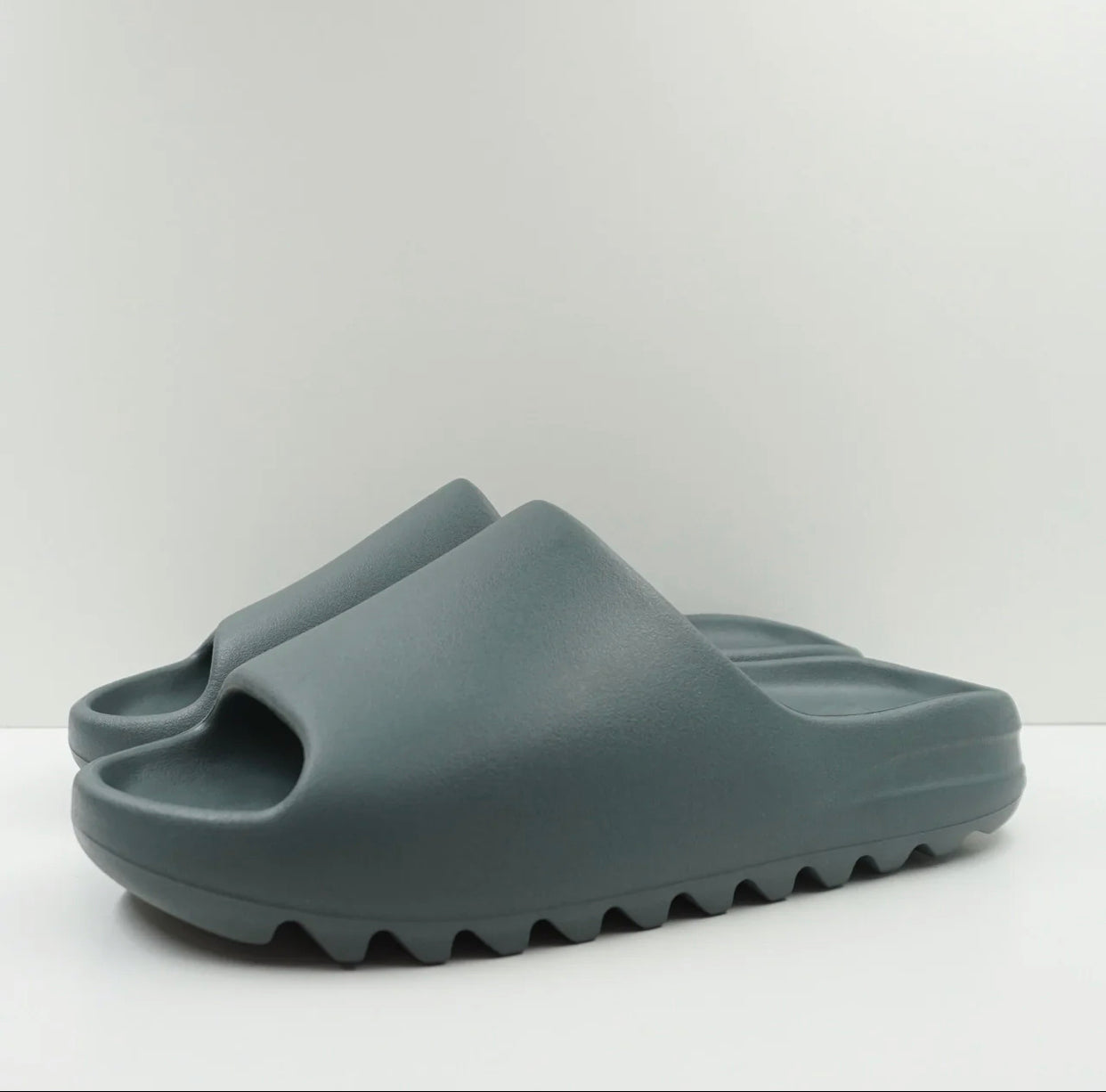 YEEZY SLIDE "SLATE MARINE"